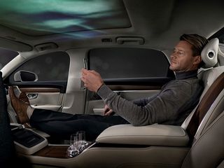 Volvo S90 Ambience Concept leva o conceito de luxo aos sentidos