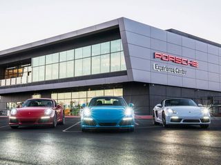 Porsche Passport - Serviço dá acesso a 22 modelos da marca por US$ 3 mil/mês
