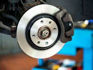 Quais são os tipos de discos de freio que existem?