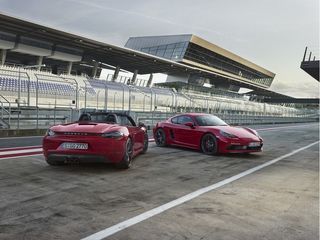 Novos Porsche 718 GTS ganham 35 cv em relação a seus antecessores