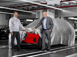 Audi começa a produzir o novo e-tron, que estreia em 17 de setembro