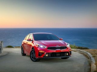 Dos 30 carros mais seguros à venda nos EUA, 12 são coreanos