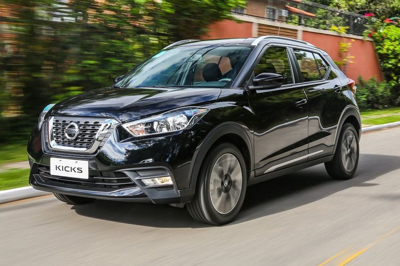 Nissan confirma fabricação do Kicks híbrido no Brasil | KBB.com.br