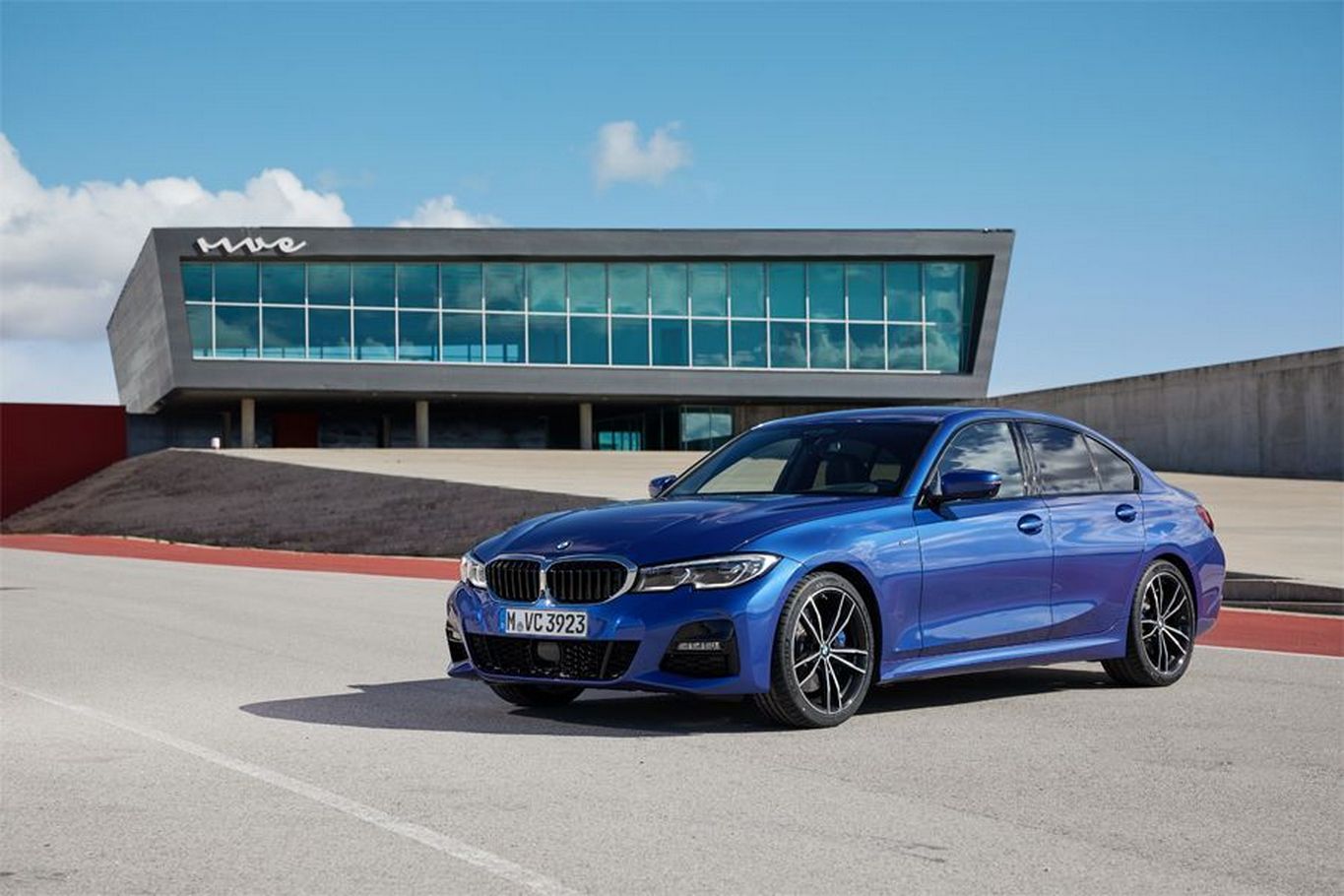BMW anuncia versão mais barata do Série 3 | KBB.com.br