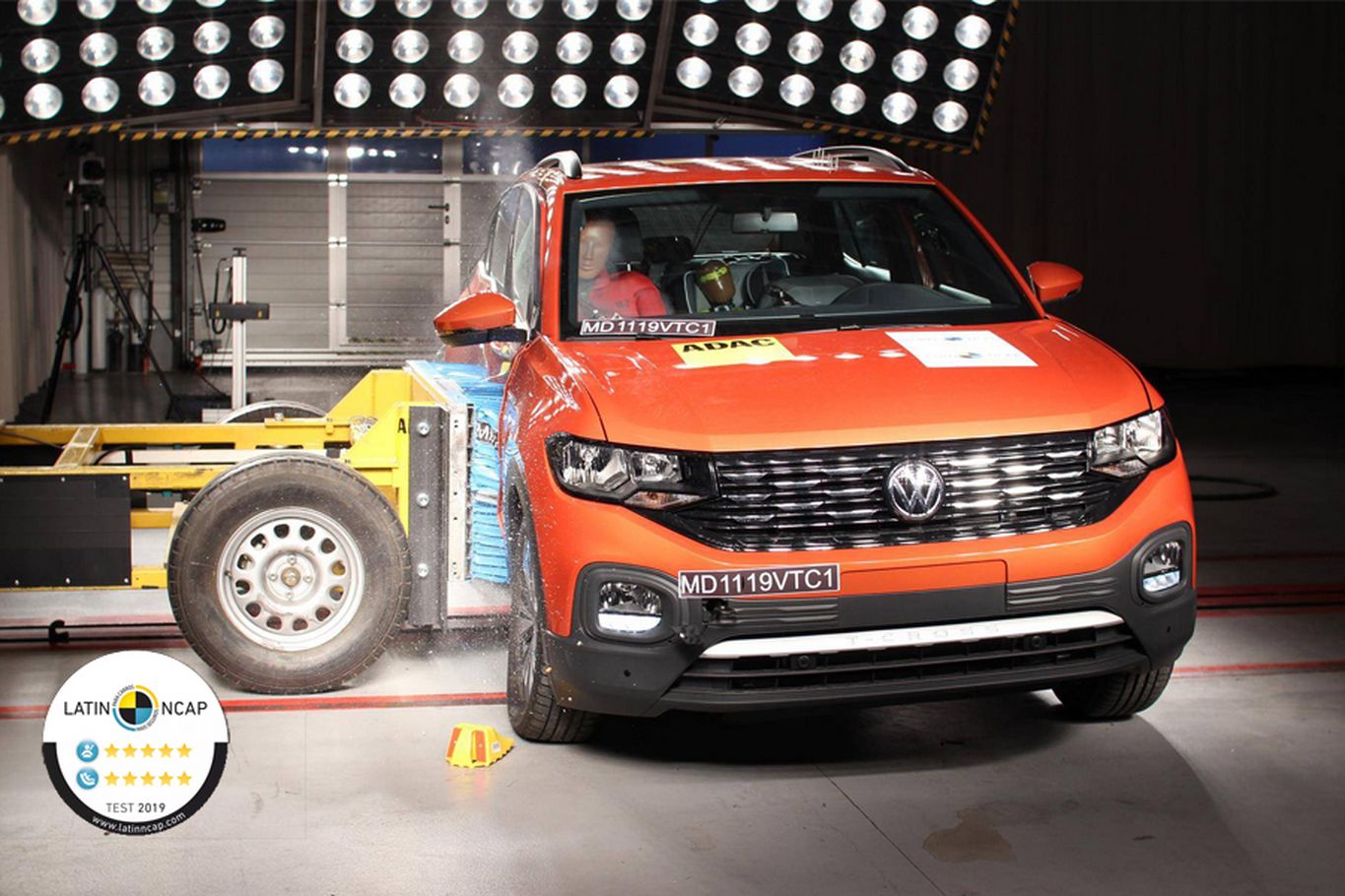 Volkswagen T-Cross tem 5 estrelas ems egurança