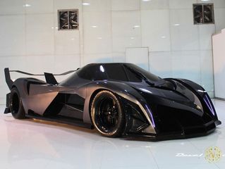 Devel Sixteen, o monstro de 16 cilindros, chega aos 5.076 cv