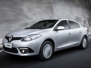Renault Fluence morre sem deixar herdeiro no Brasil