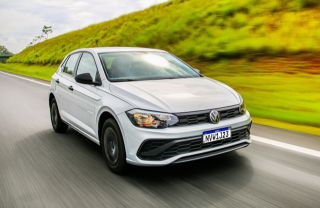 Primeira volta KBB - VW Polo Track mostra como seria uma evolução do Gol