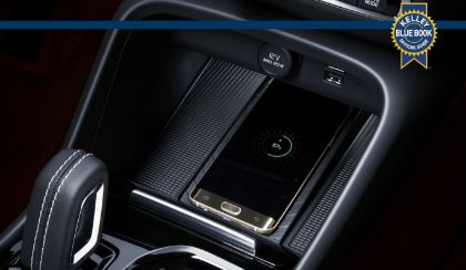 Estudo: Compradores de Carros Preferem Carregamento Sem Fio a Carros com Assistentes de direção.