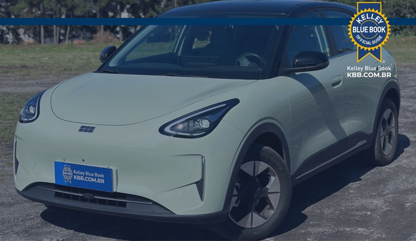 Geely EX2 briga com elétricos de entrada e com hatchs nas versões top!