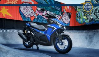 Yamaha Aerox 2026 combina visual esportivo, tecnologia e praticidade urbana.