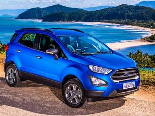 De volta aos anos 1990 - Ford elimina os 7 airbags de série no EcoSport...