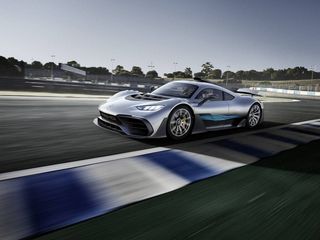 Mercedes-Benz Project One permitirá por placas em um carro de F1