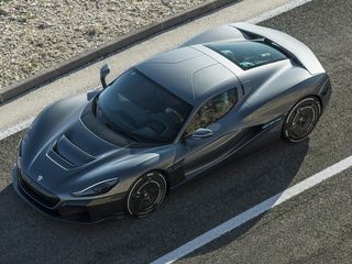 Rimac apresenta hipercarro elétrico que chega a 412 km/h, o C_TWO