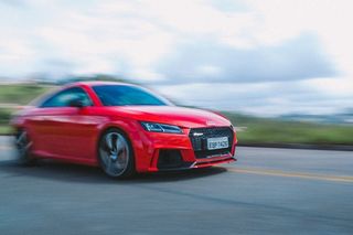 Avaliação KBB™ - Audi TT RS