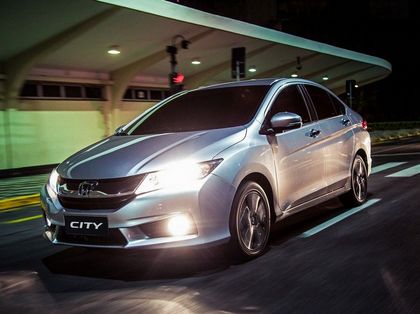 Avaliação KBB™ - Honda City EX