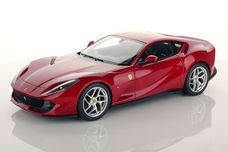 FERRARI 812 2019